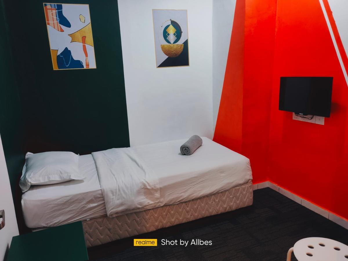 Allbes Parklands Hotel Klang Exterior photo